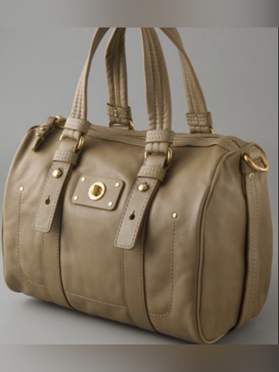 Marc Jacobs Handbags - ☀️SALE!☀️ Marc Jacobs Totally Turnlock Lil Shifty Taupe Leather Bag
